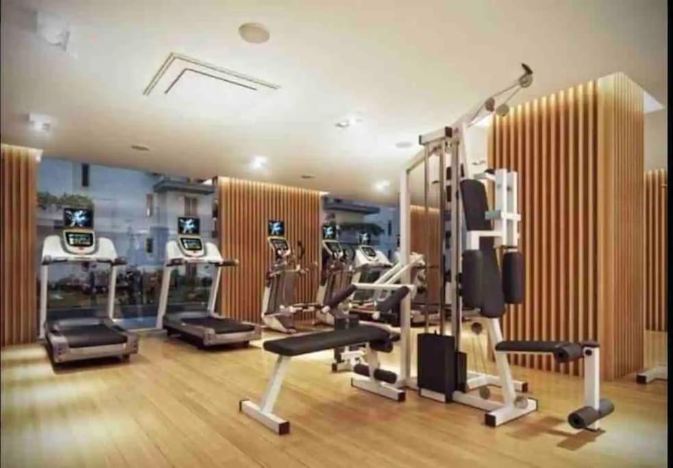 Leilighet Modern, Spacious With Garage And Balcony *